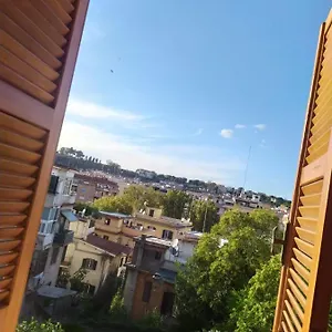 https://domus-getsemani.it-romehotels.com