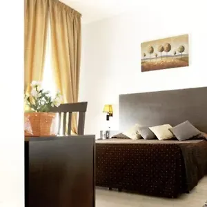 https://roman-residence-rome.it-romehotels.com