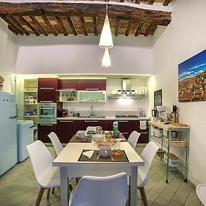 Cozy In The Heart Of , Siena Italia